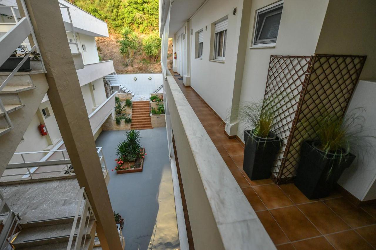 Lida Apartments Каламата Екстериор снимка