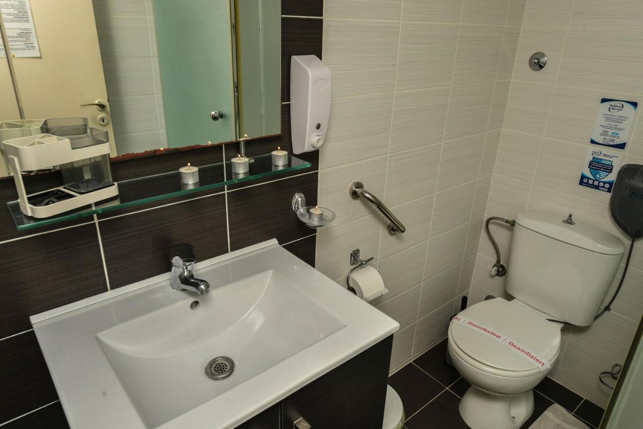 Lida Apartments Каламата Екстериор снимка