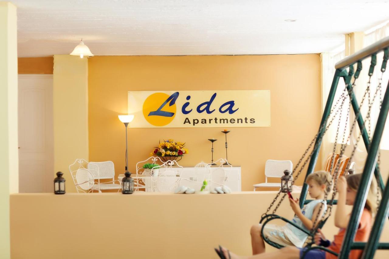 Lida Apartments Каламата Екстериор снимка